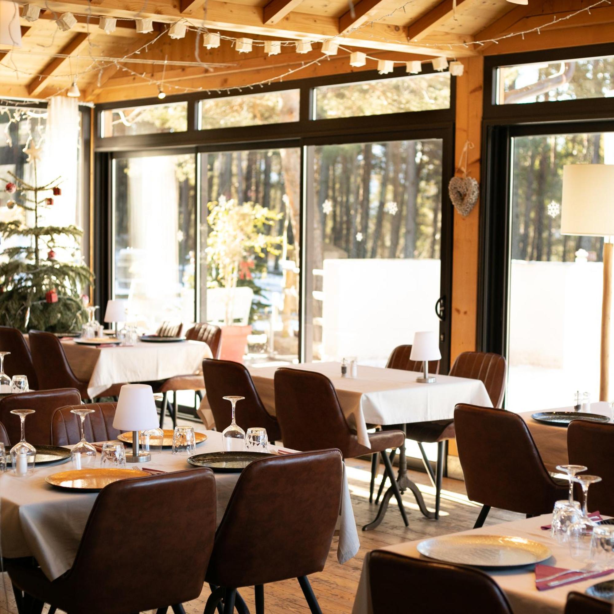 Hotel Domaine De L'Adoux Montclar  Zewnętrze zdjęcie