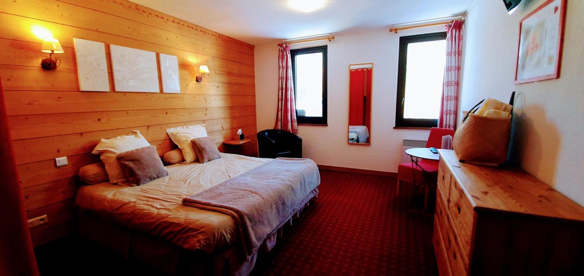 Hotel Domaine De L'Adoux Montclar  Zewnętrze zdjęcie