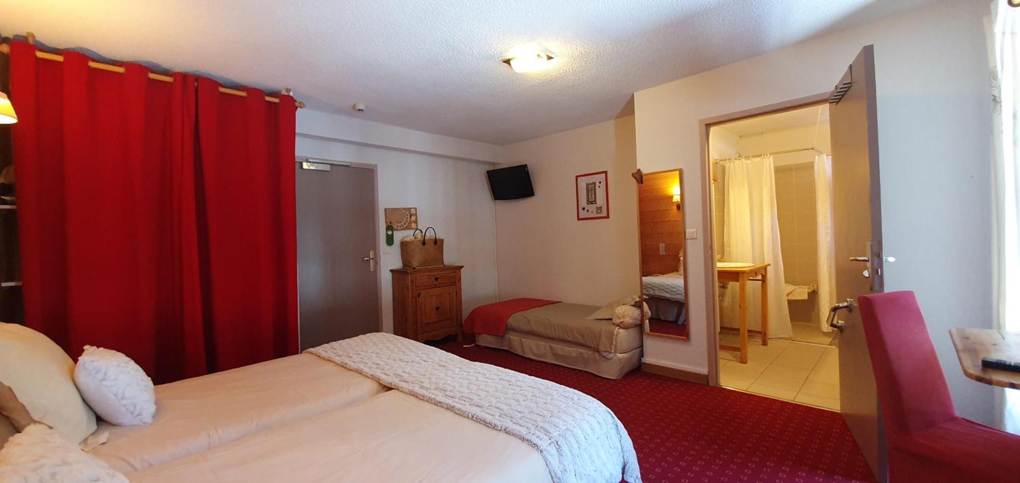 Hotel Domaine De L'Adoux Montclar  Zewnętrze zdjęcie