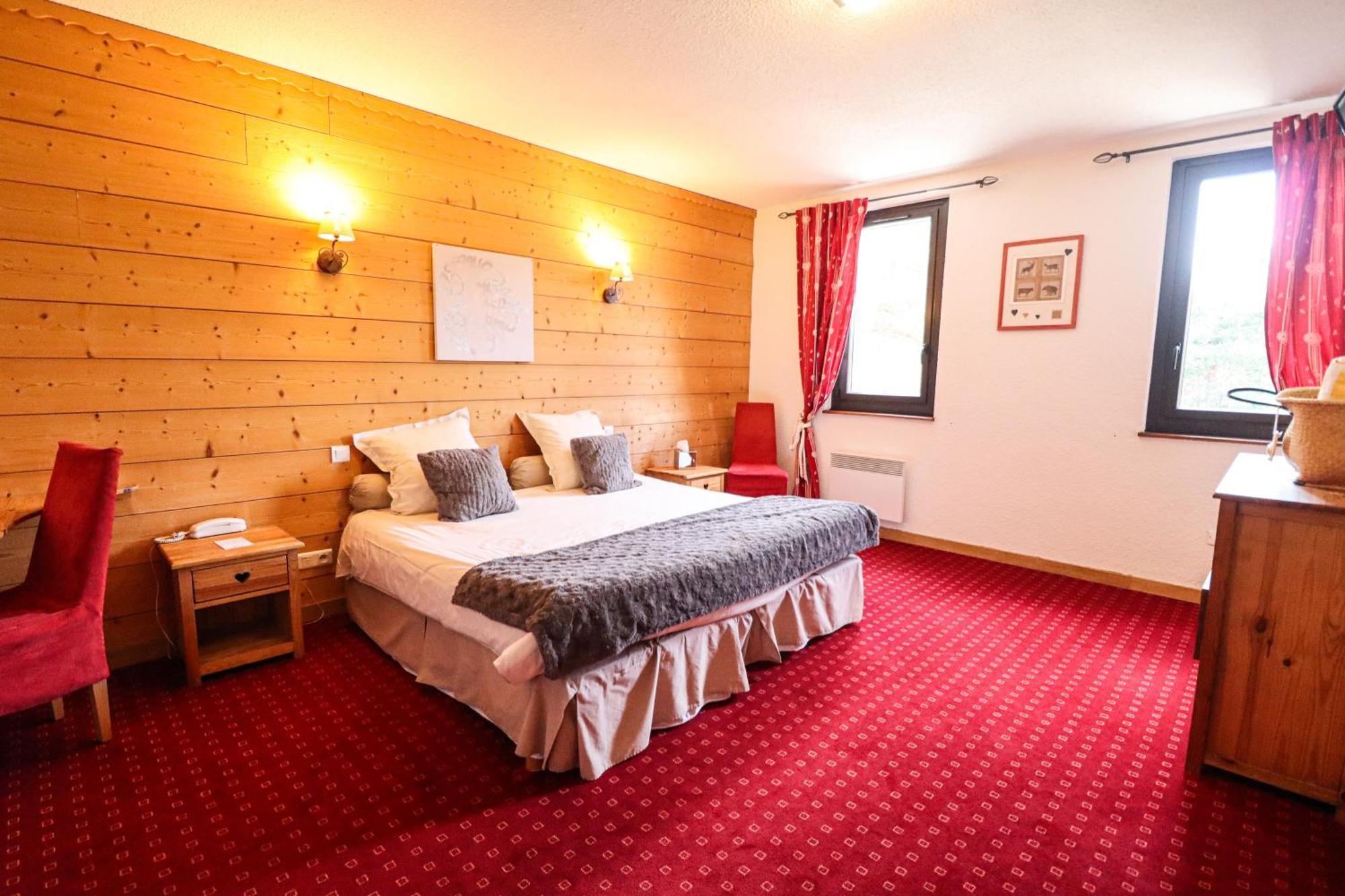 Hotel Domaine De L'Adoux Montclar  Zewnętrze zdjęcie